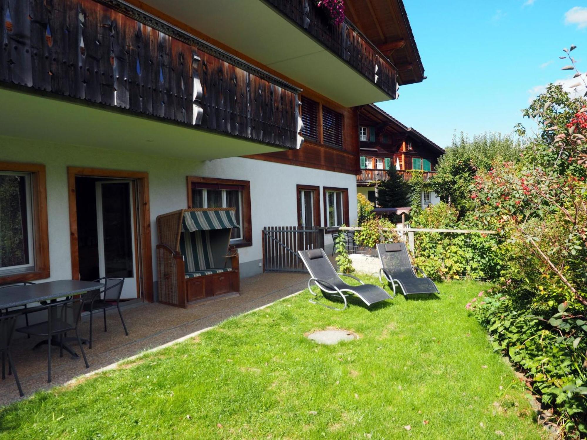 Apartment Am Ryschbächli Zweisimmen Exterior foto